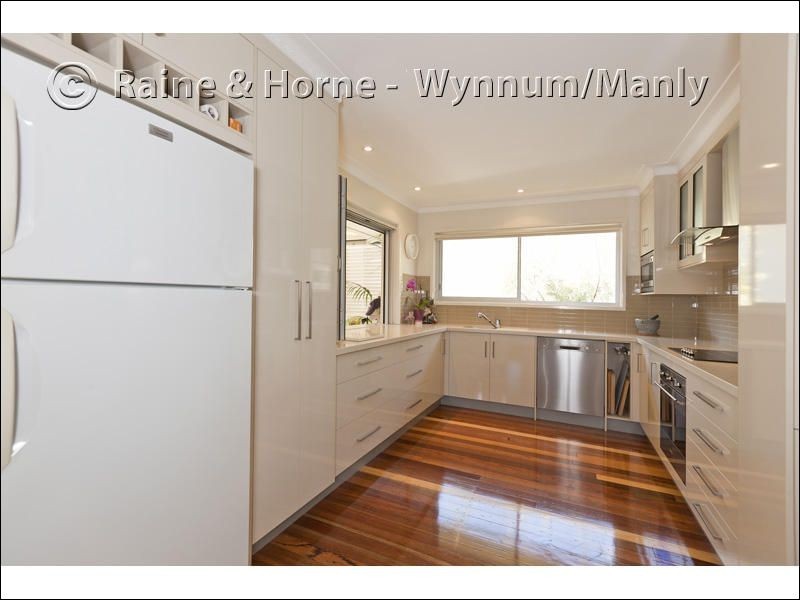 101 Picton Parade, Wynnum QLD 4178