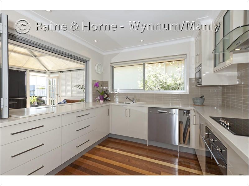 101 Picton Parade, Wynnum QLD 4178