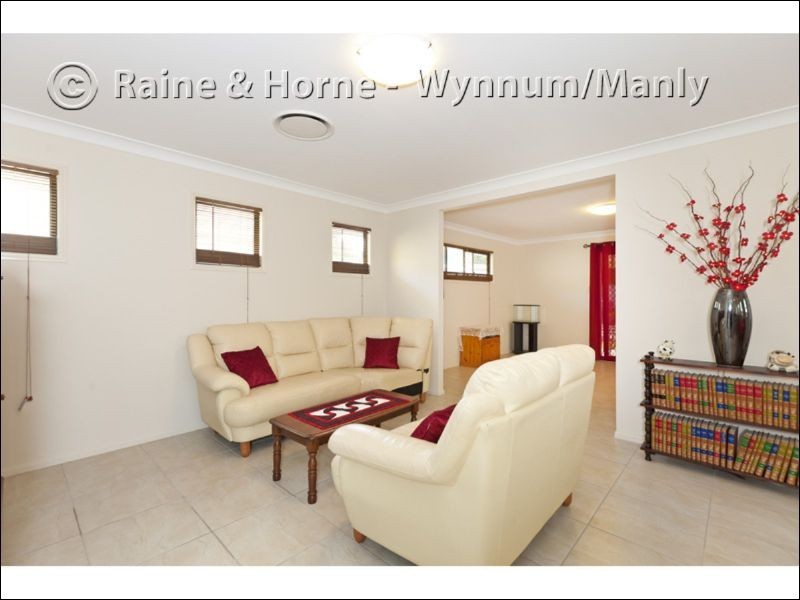 27 Richard Street, Lota QLD 4179