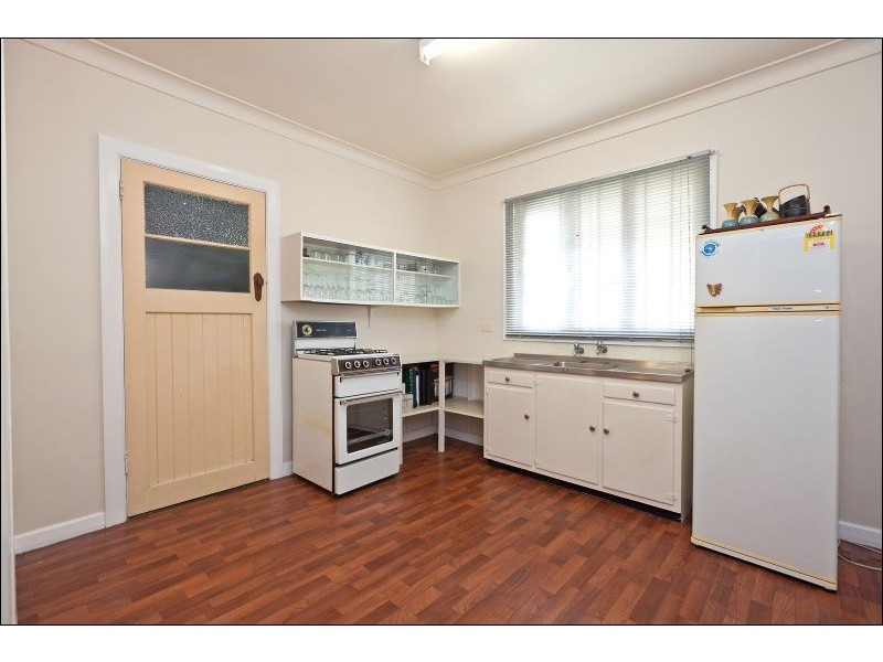 41 Seabreeze Road, Manly West QLD 4179
