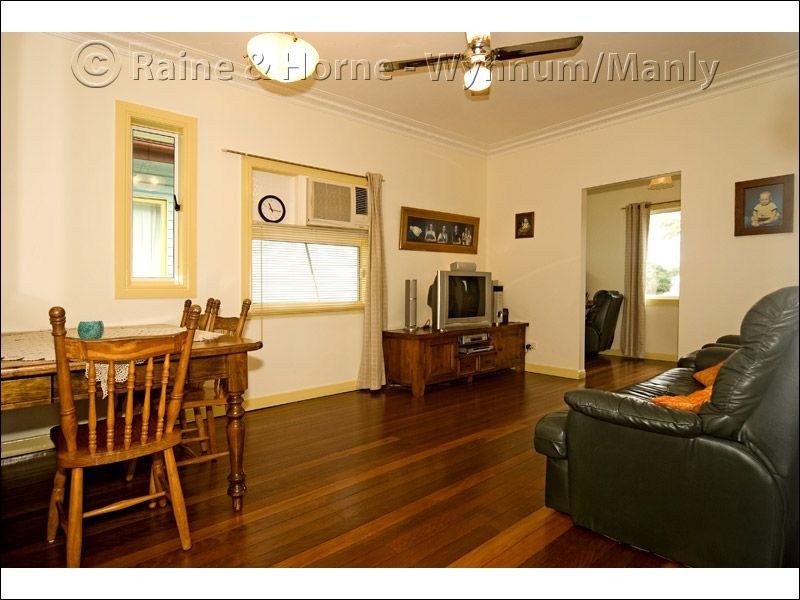 37 Agnes Street, Wynnum QLD 4178