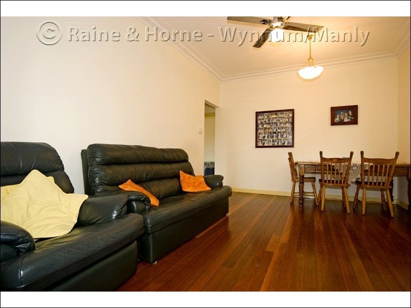 37 Agnes Street, Wynnum QLD 4178