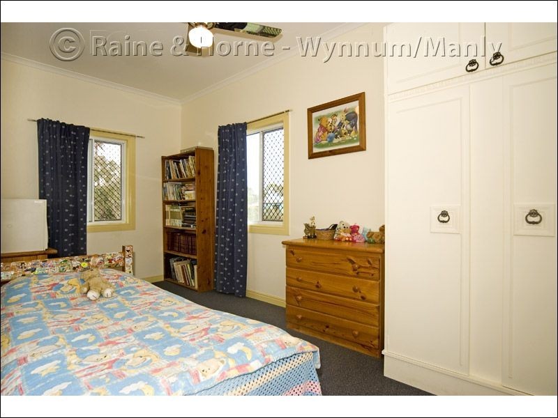 37 Agnes Street, Wynnum QLD 4178