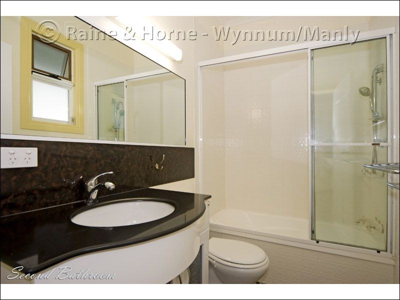 37 Agnes Street, Wynnum QLD 4178