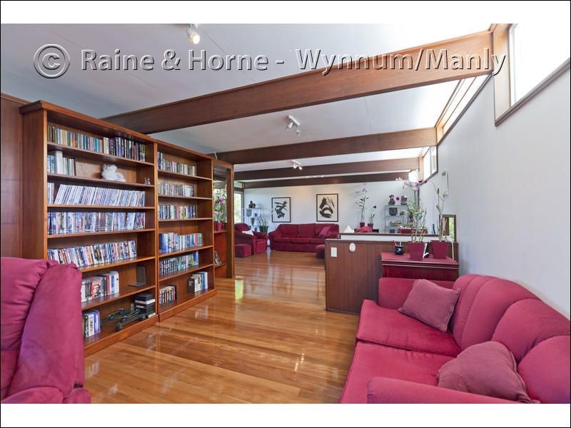 4 Yaringa Street, Manly West QLD 4179