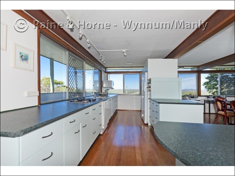4 Yaringa Street, Manly West QLD 4179