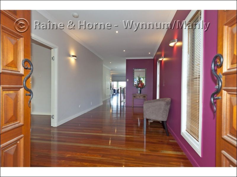 18 Boswell Terrace, Wynnum QLD 4178