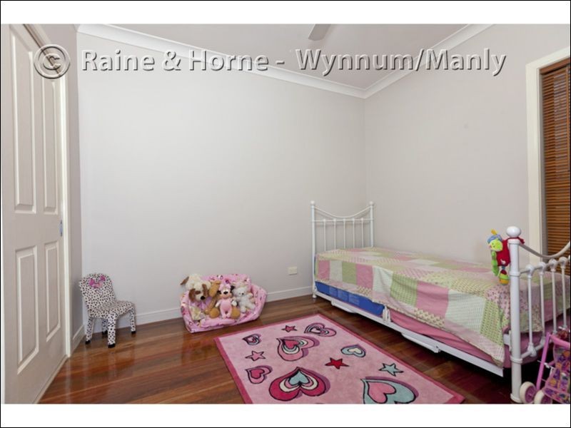 18 Boswell Terrace, Wynnum QLD 4178