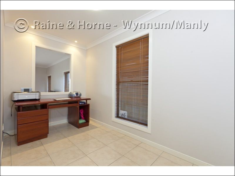 18 Boswell Terrace, Wynnum QLD 4178