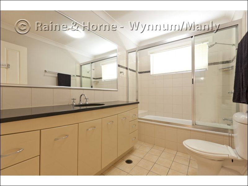 18 Boswell Terrace, Wynnum QLD 4178