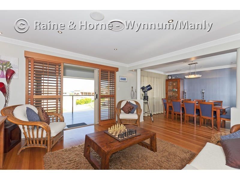 19 Saunders Place, Wynnum QLD 4178