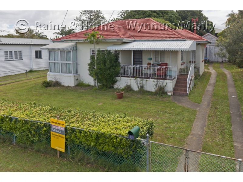 19 Regent Street, Wynnum West QLD 4178
