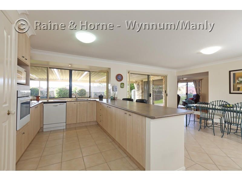 33 Stockyard Street, Wynnum West QLD 4178