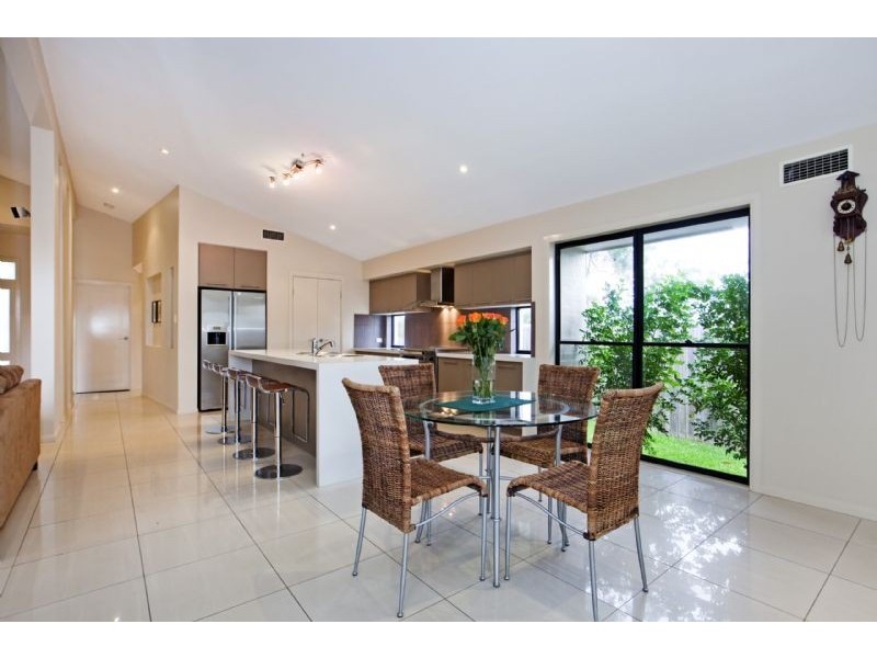 16 Grasstree Court, Mount Cotton QLD 4165