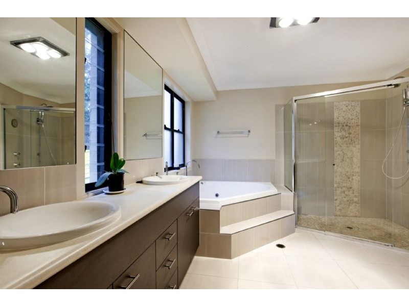 16 Grasstree Court, Mount Cotton QLD 4165