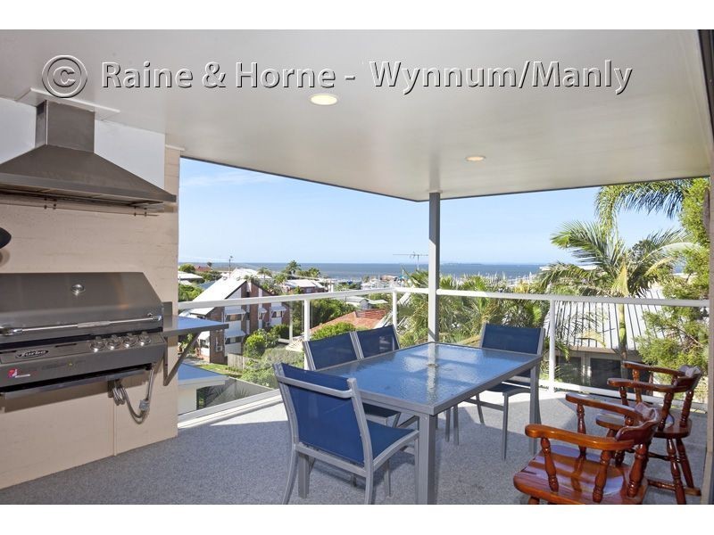 152 Ernest Street, Manly QLD 4179