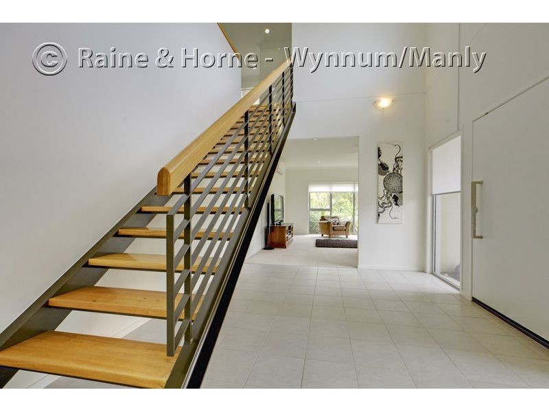 9 Margaret Crescent, Wakerley QLD 4154
