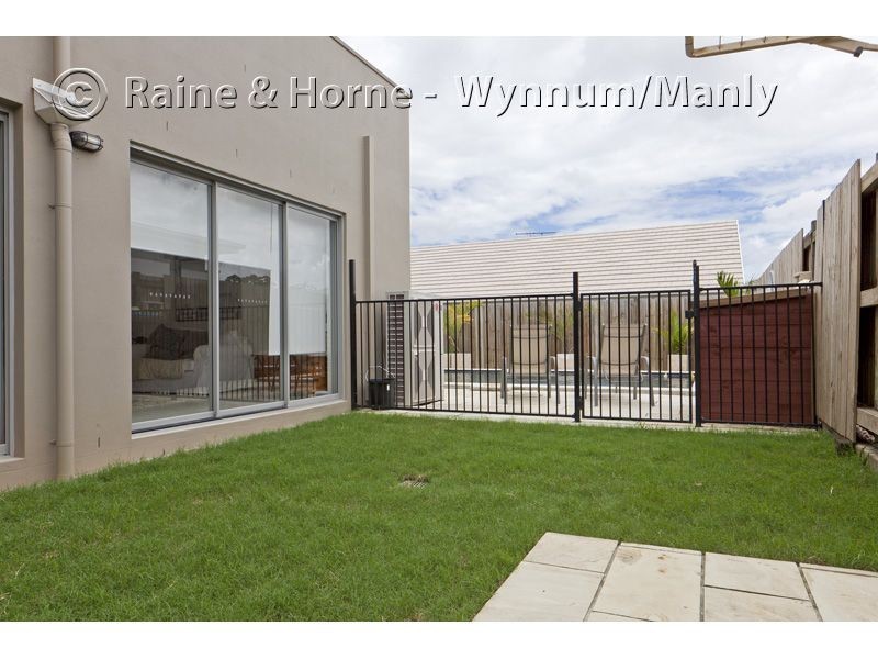 9 Margaret Crescent, Wakerley QLD 4154