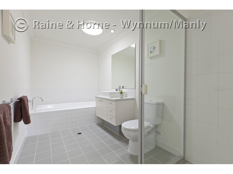 9 Margaret Crescent, Wakerley QLD 4154