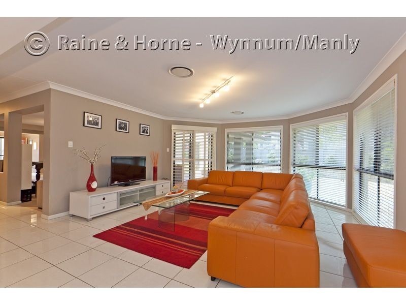 6 Talltrees Cct, Wakerley QLD 4154