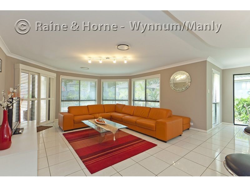 6 Talltrees Cct, Wakerley QLD 4154