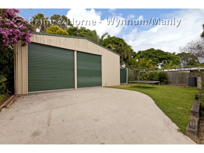 11 Raeburn Street, Manly QLD 4179