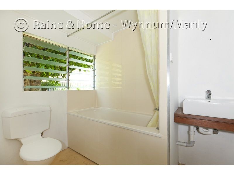 86 Walnut Street, Wynnum QLD 4178