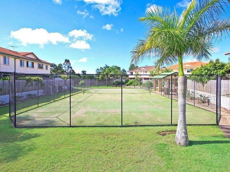 120/9 Bayside Court, Thorneside QLD 4158