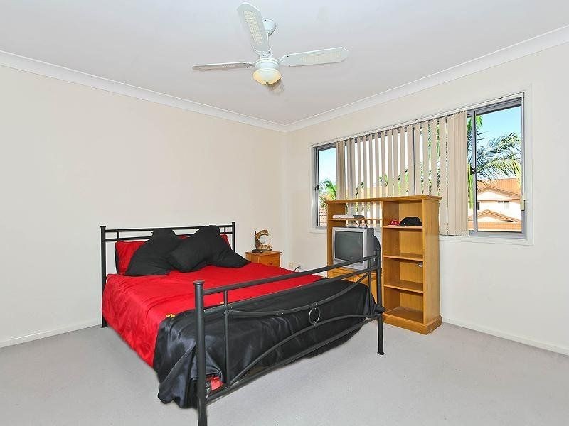 120/9 Bayside Court, Thorneside QLD 4158
