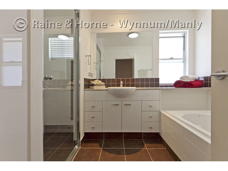 174 Stratton Terrace, Manly QLD 4179