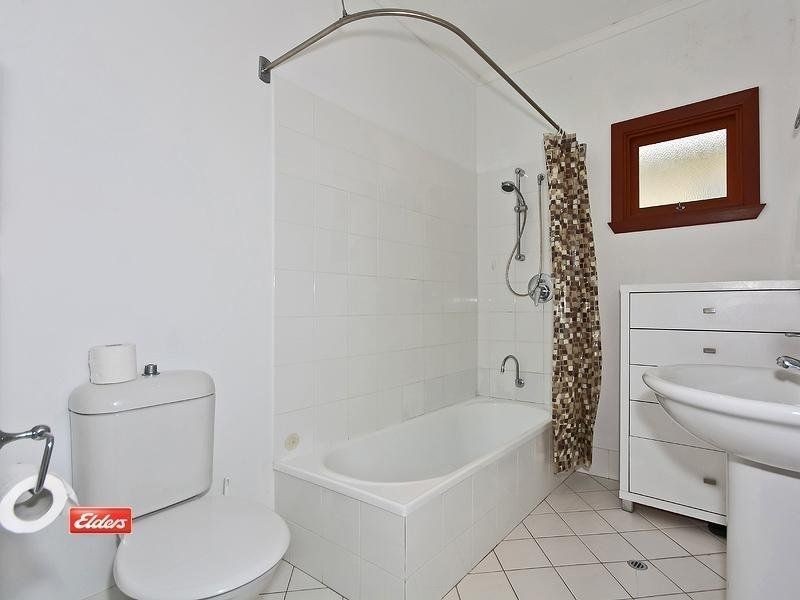 49 Richard Street, Lota QLD 4179