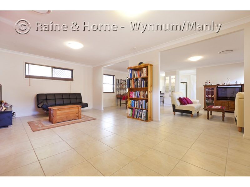 27 Richard Street, Lota QLD 4179