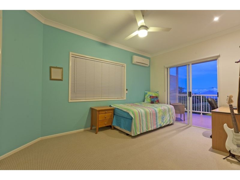 150 Mountjoy Terrace, Manly QLD 4179