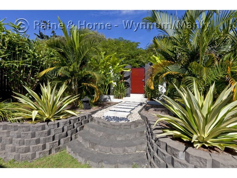 18 Ogilvie Street, Wynnum QLD 4178