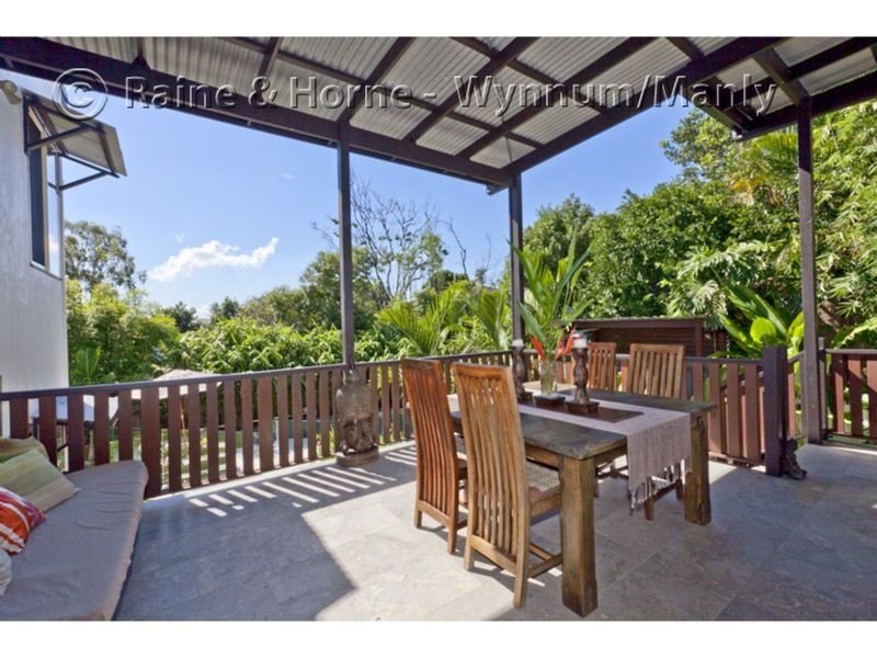 18 Ogilvie Street, Wynnum QLD 4178
