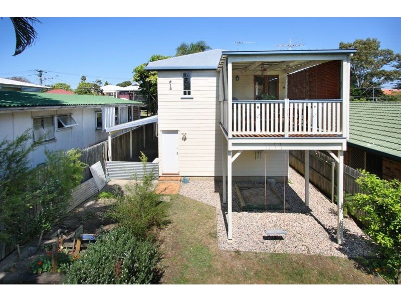 37 Carnation Road, Manly West QLD 4179