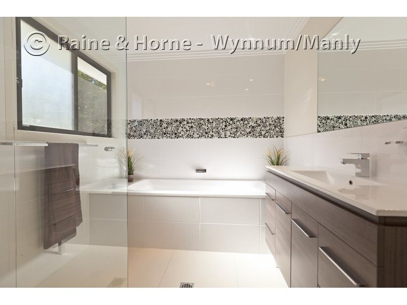 18A Manin Street, Wynnum QLD 4178