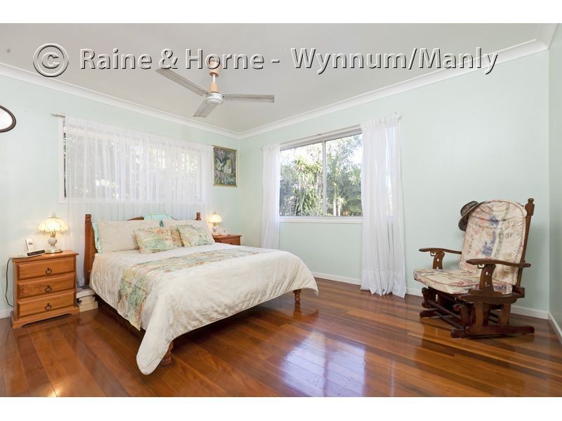 10 Roseneath Parade, Wynnum West QLD 4178