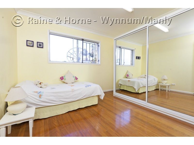 10 Roseneath Parade, Wynnum West QLD 4178