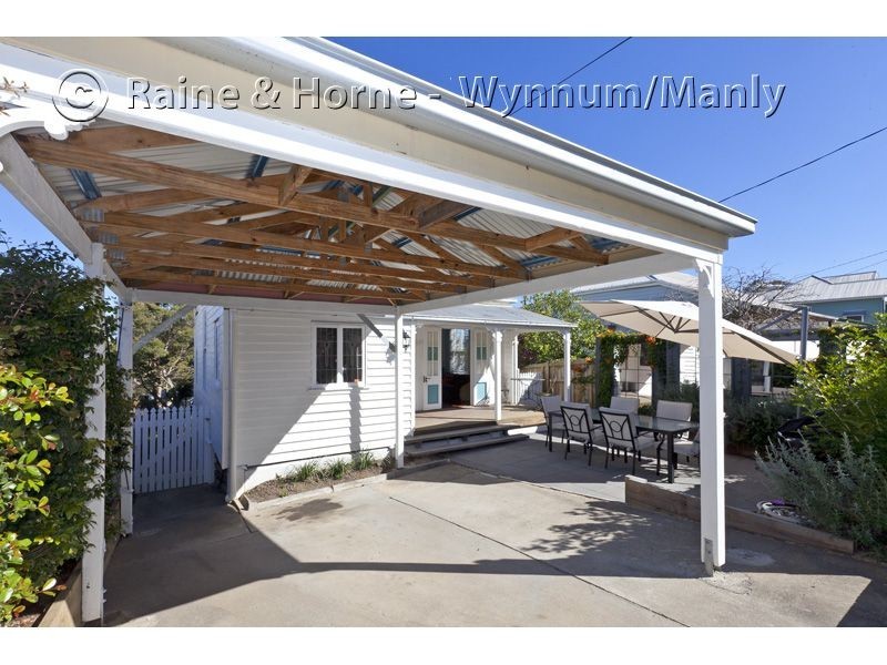 65 Barrinia Street, Manly QLD 4179