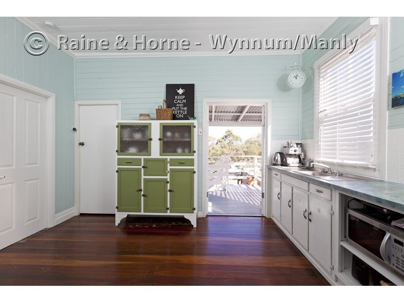 65 Barrinia Street, Manly QLD 4179