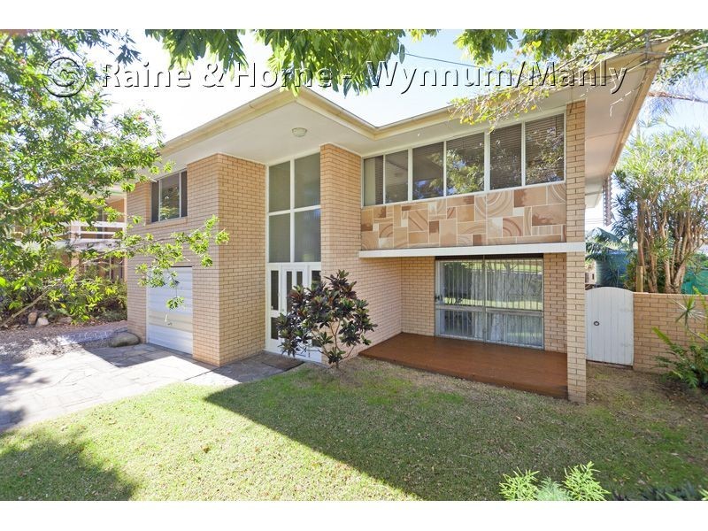 15 Glenjustins Street, Wynnum West QLD 4178