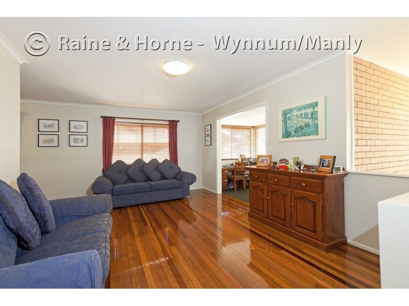 15 Glenjustins Street, Wynnum West QLD 4178