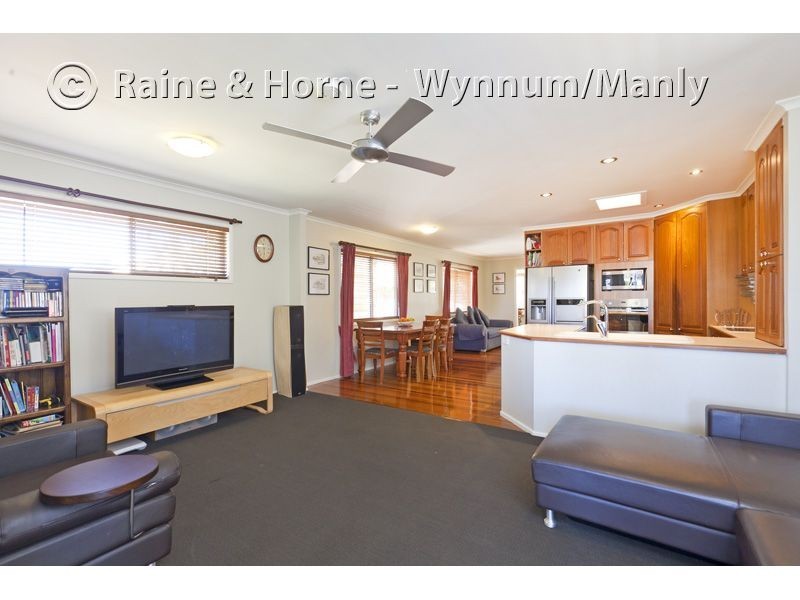 15 Glenjustins Street, Wynnum West QLD 4178