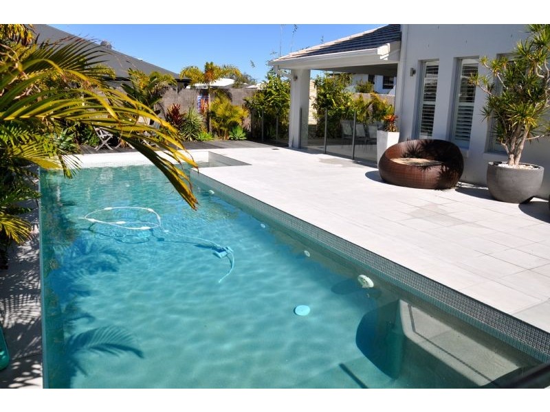 32 Red Gum Crescent, Wakerley QLD 4154