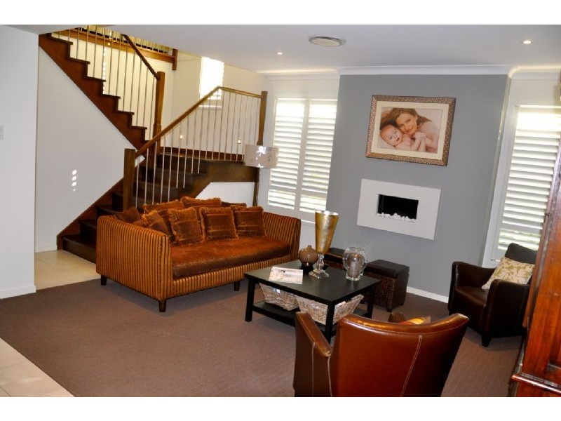 32 Red Gum Crescent, Wakerley QLD 4154