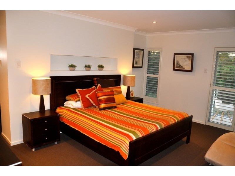 32 Red Gum Crescent, Wakerley QLD 4154