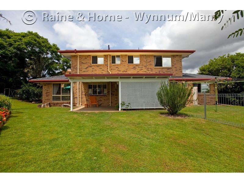 18 Irvine Place, Wynnum West QLD 4178