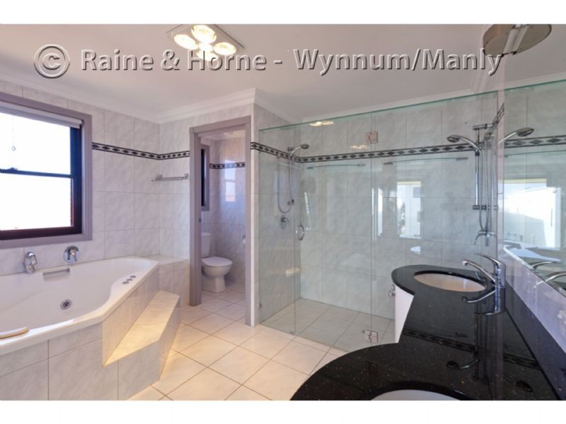 59 Adam Street, Wynnum QLD 4178