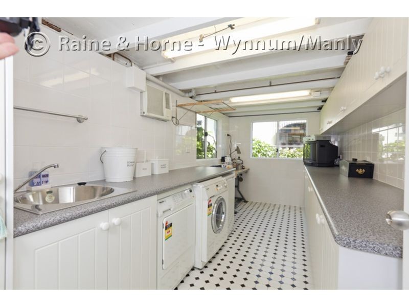 10 Berrima Street, Wynnum QLD 4178